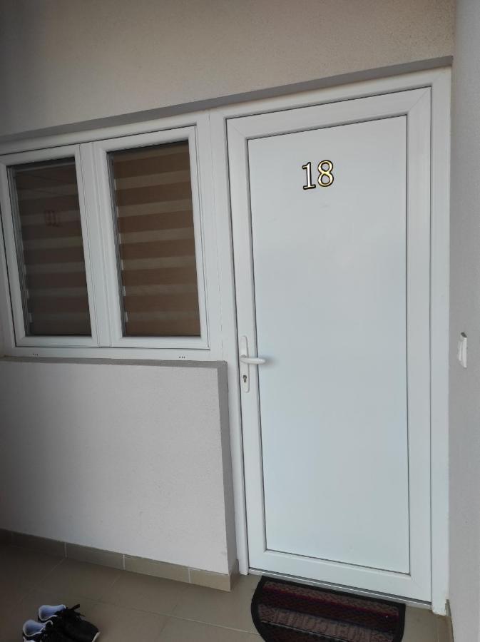 Zivanovic Mt Srebrno Jezero Apartment *